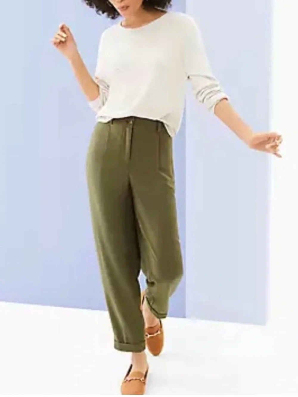 Loft Lyocell Army Green Pleated Crops